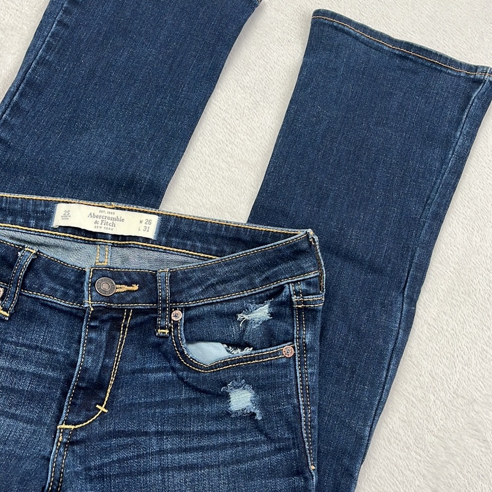 Abercrombie & Fitch 2 Short Flare Dark Blue Denim Jeans